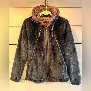 KUHL Soft Shell jacket with retractable hood. Women’s SMALL